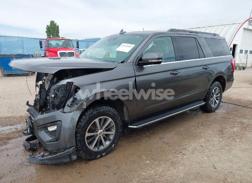 Photo 2 of 2021 Ford Expedition XLT MAX (VIN 1FMJK1JT3MEA02858)