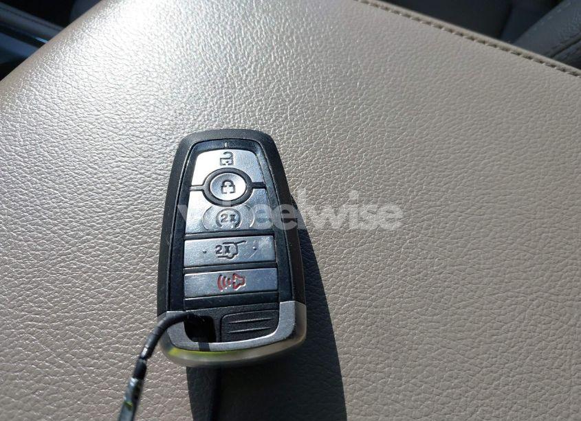 Photo 11 of 2021 Ford Expedition XLT MAX (VIN 1FMJK1JT3MEA38310)