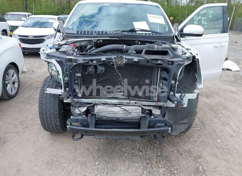 Photo 6 of 2018 Ford Expedition MAX XLT (VIN 1FMJK1JT4JEA31961)