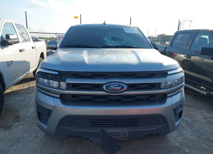 Photo 12 of 2022 Ford Expedition XLT MAX (VIN 1FMJK1JT4NEA58132)