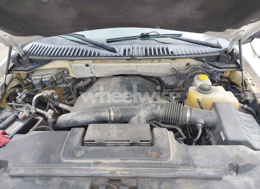 Photo 10 of 2016 Ford Expedition EL XLT (VIN 1FMJK1JT5GEF36903)