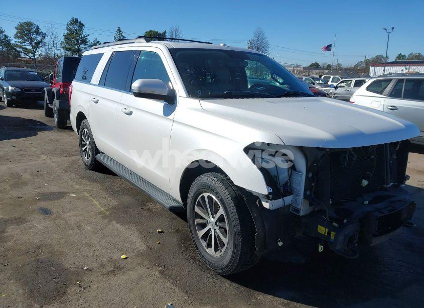 2018 Ford Expedition MAX XLT (VIN 1FMJK1JT5JEA27028) main photo