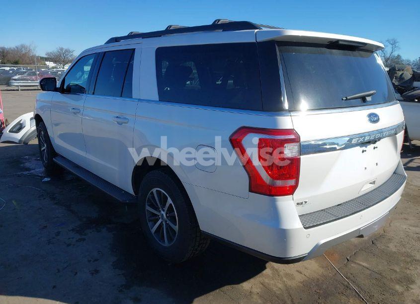 Photo 3 of 2018 Ford Expedition MAX XLT (VIN 1FMJK1JT5JEA27028)