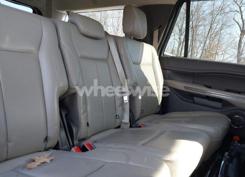 Photo 8 of 2020 Ford Expedition XLT MAX (VIN 1FMJK1JT5LEA49551)
