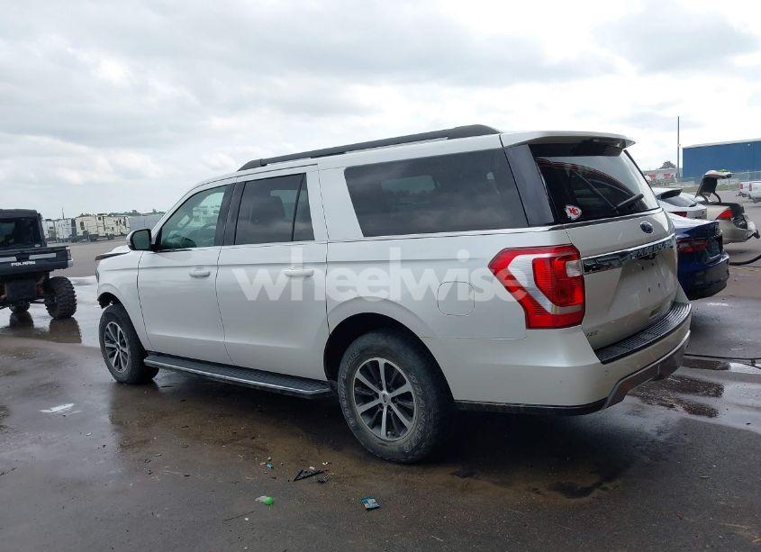 Photo 15 of 2018 Ford Expedition MAX XLT (VIN 1FMJK1JT6JEA43691)