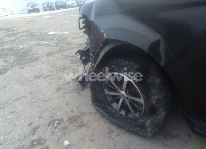 Photo 18 of 2019 Ford Expedition MAX XLT (VIN 1FMJK1JT6KEA17528)