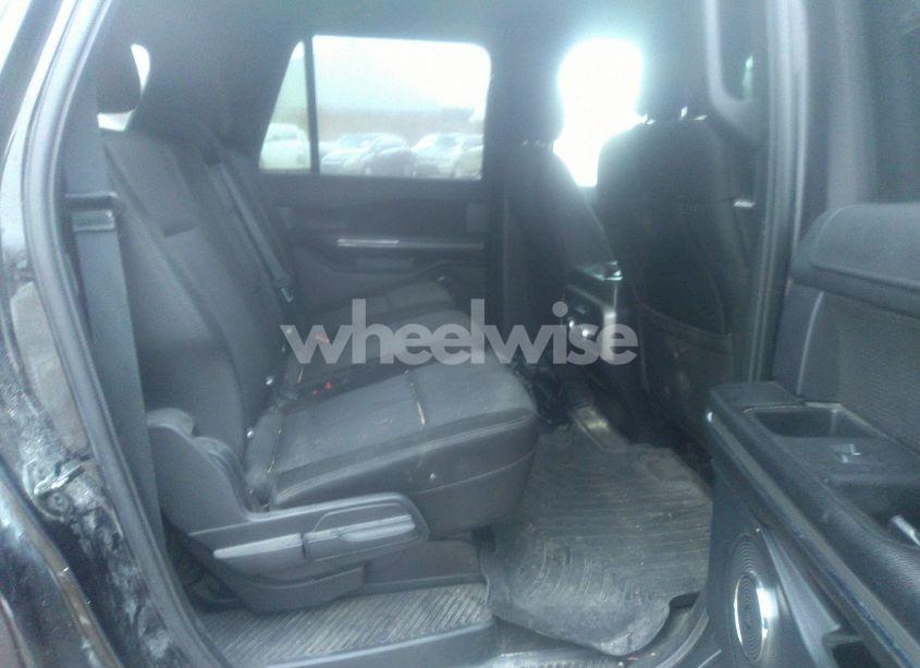 Photo 8 of 2019 Ford Expedition MAX XLT (VIN 1FMJK1JT6KEA17528)