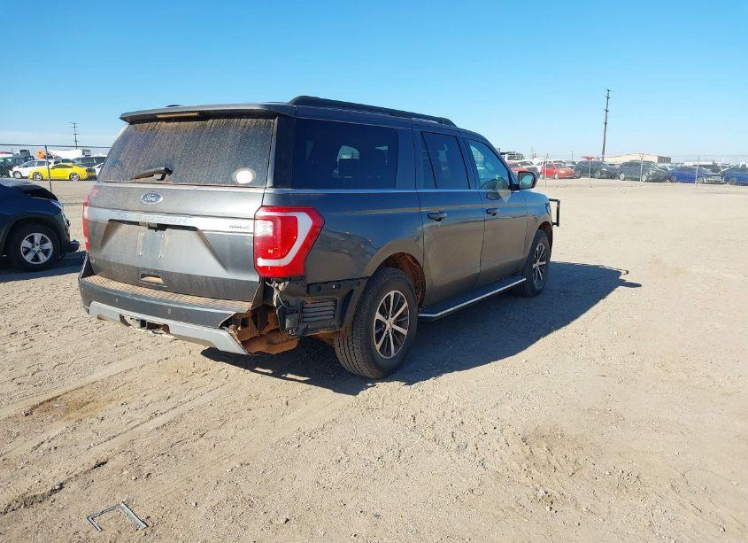 Photo 4 of 2019 Ford Expedition MAX XLT (VIN 1FMJK1JT6KEA44244)