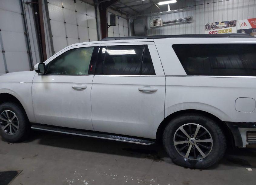 Photo 15 of 2021 Ford Expedition XLT MAX (VIN 1FMJK1JT6MEA81345)