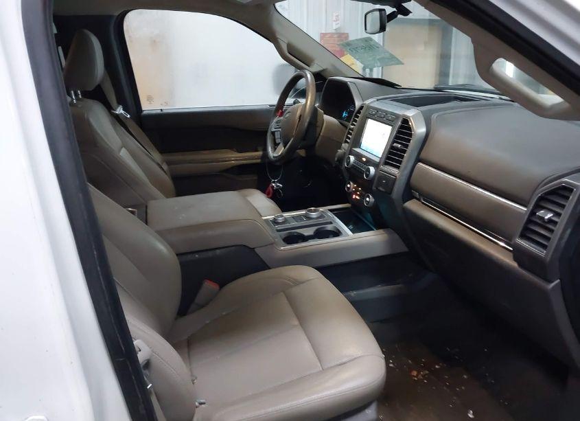 Photo 5 of 2021 Ford Expedition XLT MAX (VIN 1FMJK1JT6MEA81345)