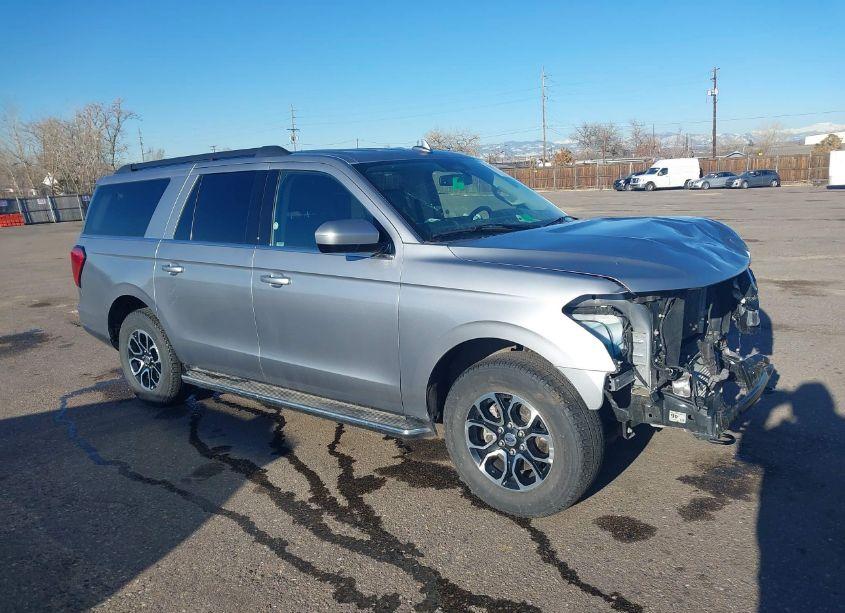 2022 Ford Expedition XLT MAX (VIN 1FMJK1JT6NEA58097) main photo