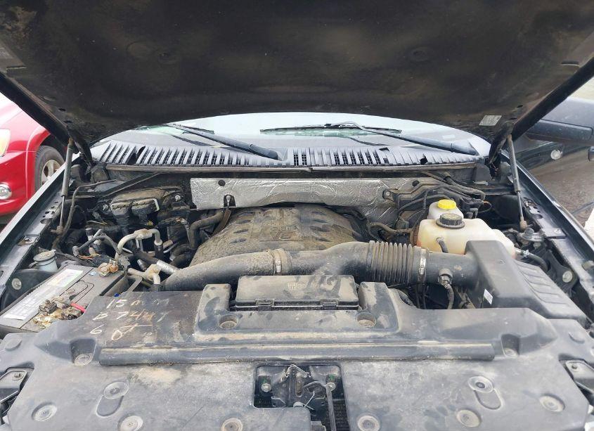 Photo 10 of 2017 Ford Expedition EL XLT (VIN 1FMJK1JT8HEA83040)