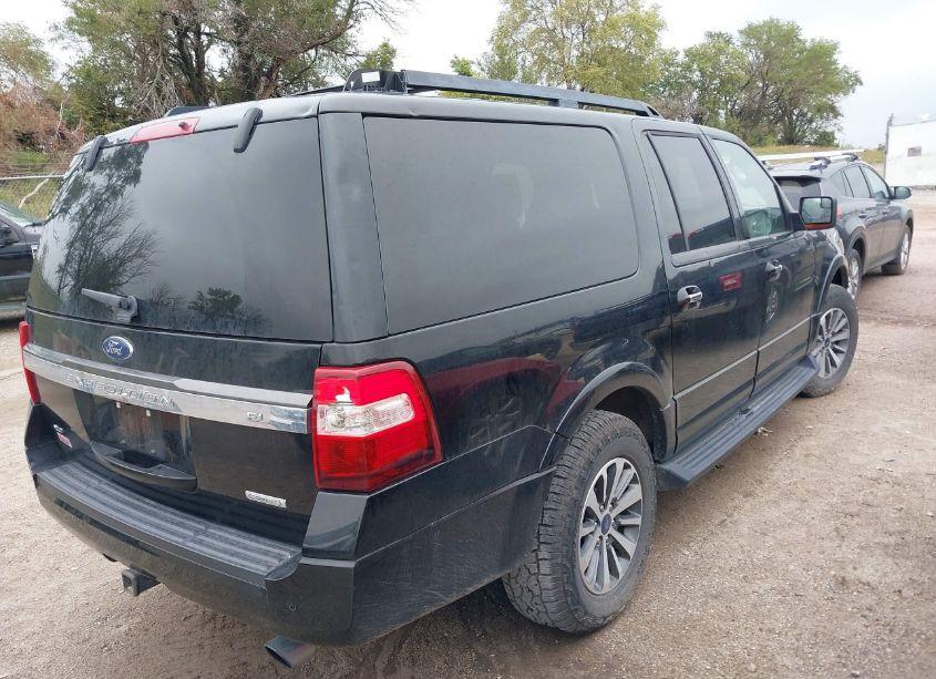 Photo 4 of 2017 Ford Expedition EL XLT (VIN 1FMJK1JT8HEA83040)