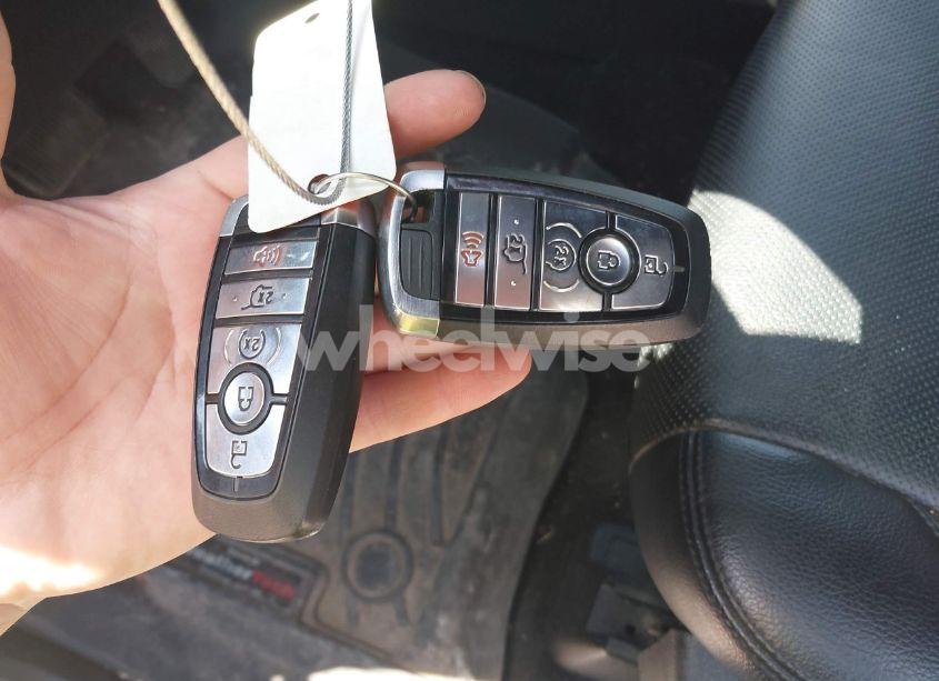 Photo 11 of 2018 Ford Expedition MAX XLT (VIN 1FMJK1JT8JEA47970)