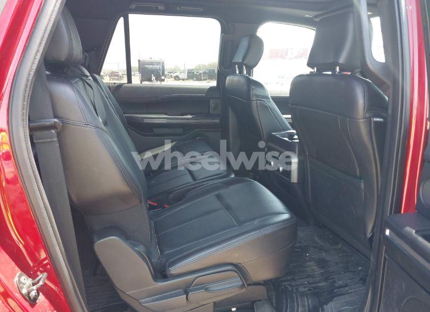 Photo 8 of 2018 Ford Expedition MAX XLT (VIN 1FMJK1JT8JEA47970)