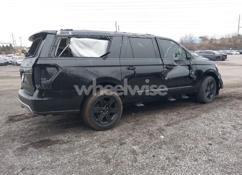 Photo 4 of 2019 Ford Expedition MAX XLT (VIN 1FMJK1JT8KEA12590)