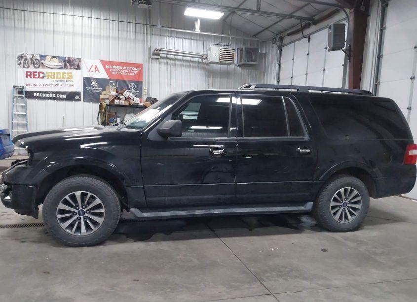 Photo 14 of 2016 Ford Expedition EL XLT (VIN 1FMJK1JT9GEF15827)
