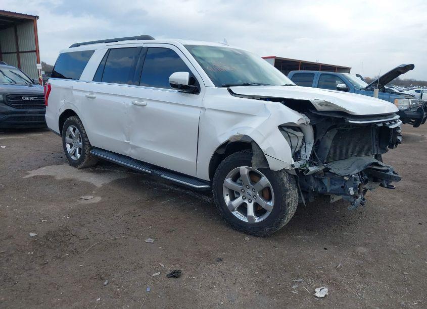 2018 Ford Expedition MAX XLT (VIN 1FMJK1JT9JEA39313) main photo