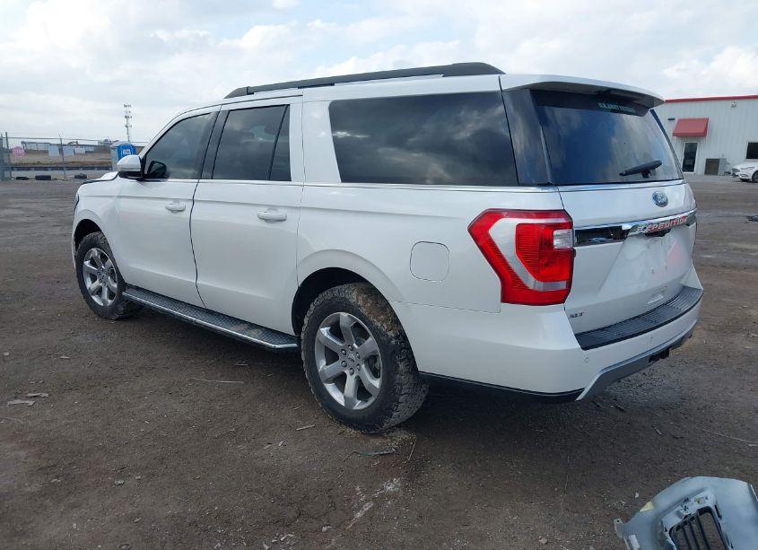 Photo 3 of 2018 Ford Expedition MAX XLT (VIN 1FMJK1JT9JEA39313)