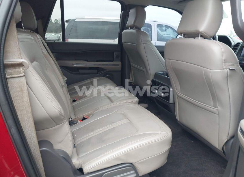 Photo 8 of 2018 Ford Expedition MAX XLT (VIN 1FMJK1JT9JEA51610)