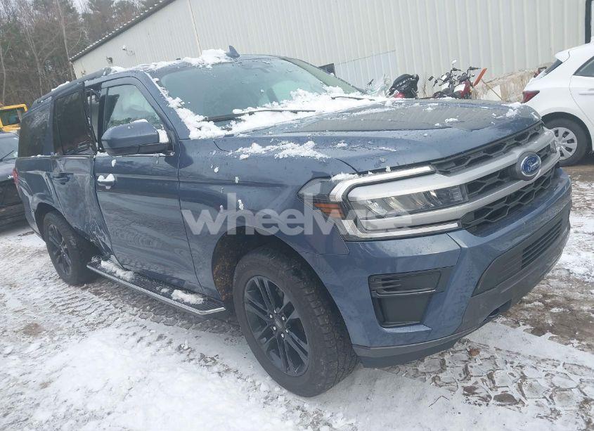 2022 Ford Expedition XLT MAX (VIN 1FMJK1JT9NEA54528) main photo