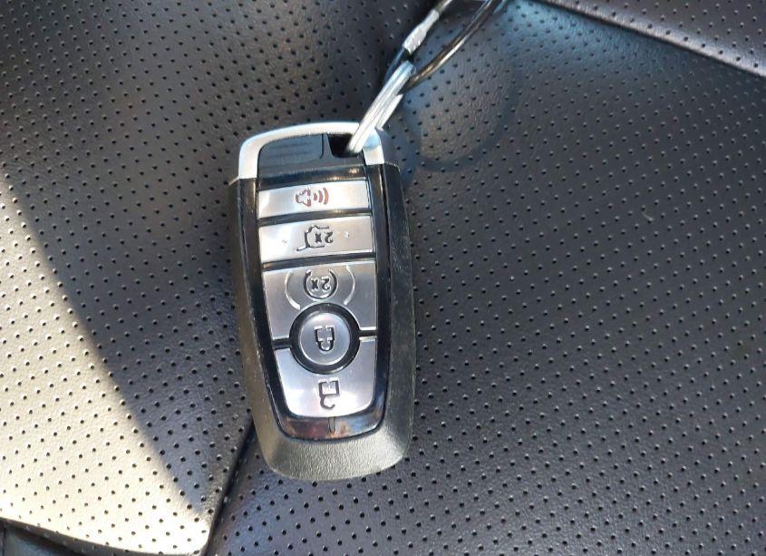 Photo 11 of 2022 Ford Expedition XLT MAX (VIN 1FMJK1JT9NEA58868)