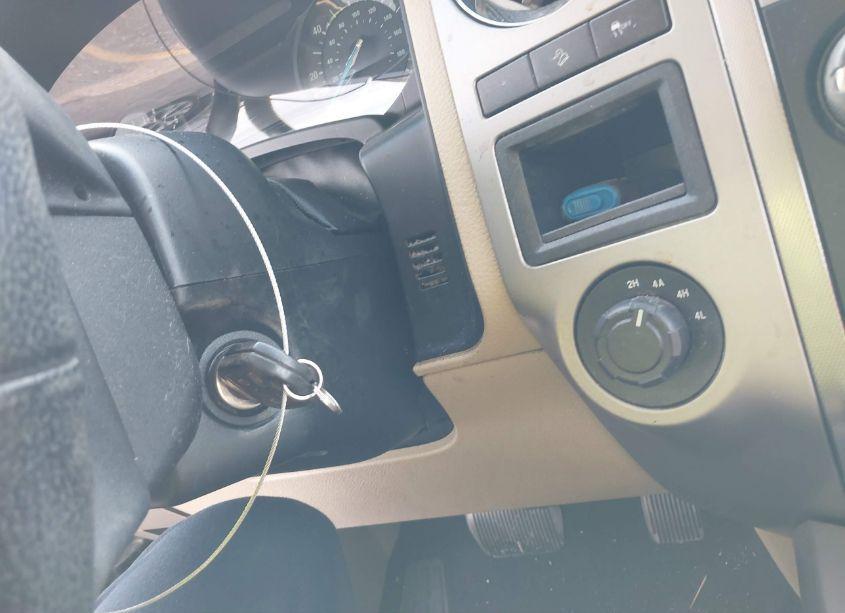 Photo 11 of 2016 Ford Expedition EL XLT (VIN 1FMJK1JTXGEF05985)