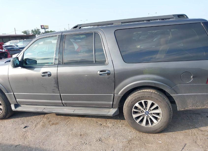 Photo 14 of 2016 Ford Expedition EL XLT (VIN 1FMJK1JTXGEF05985)