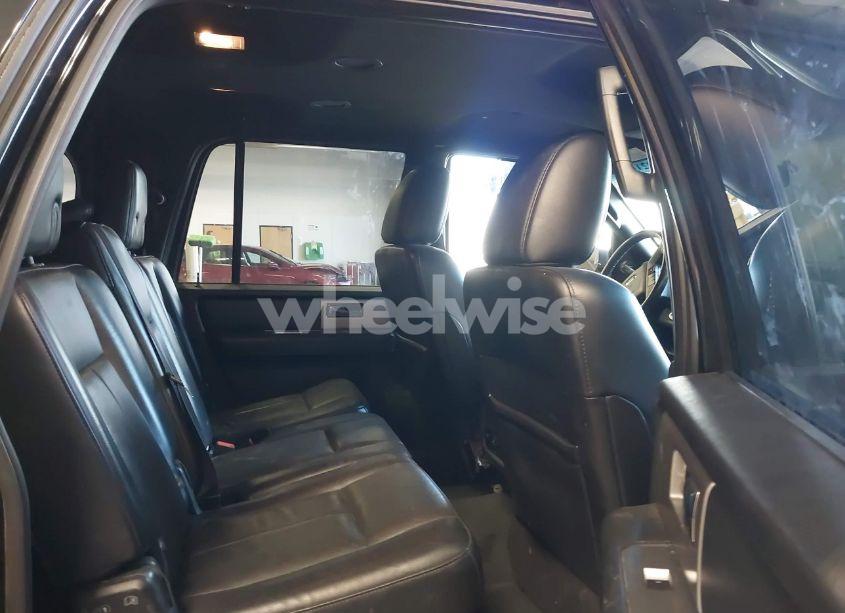 Photo 8 of 2016 Ford Expedition EL XLT (VIN 1FMJK1JTXGEF50733)