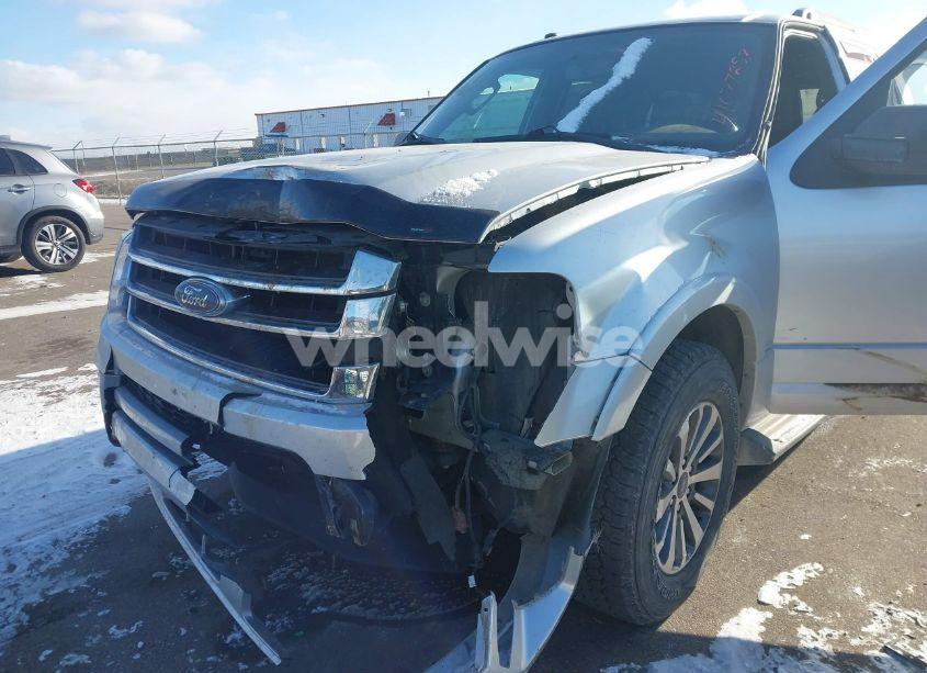 Photo 6 of 2017 Ford Expedition EL XLT (VIN 1FMJK1JTXHEA79457)