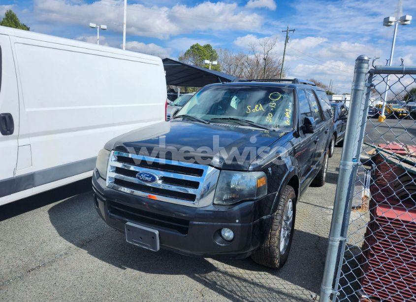 Photo 2 of 2013 Ford Expedition (VIN 1FMJK1K51DEF21343)
