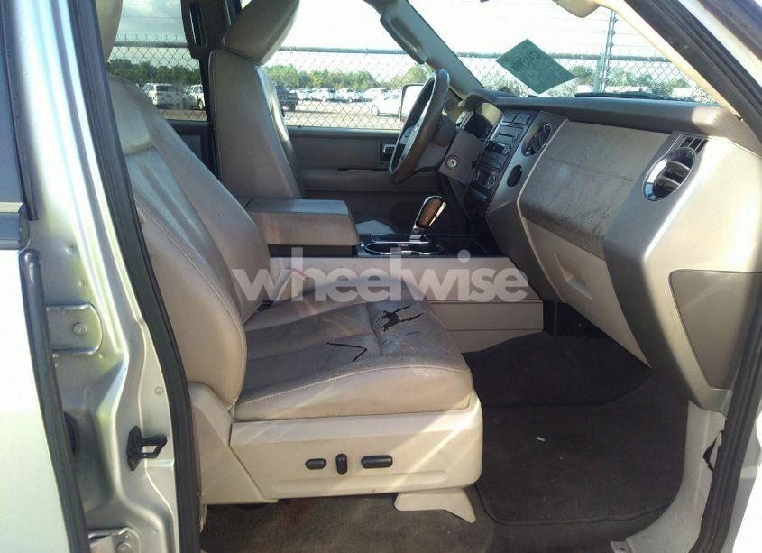 Photo 5 of 2010 Ford Expedition EL LIMITED (VIN 1FMJK1K53AEA19929)