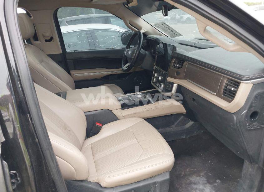 Photo 5 of 2023 Ford Expedition LIMITED MAX (VIN 1FMJK1K81PEA15199)