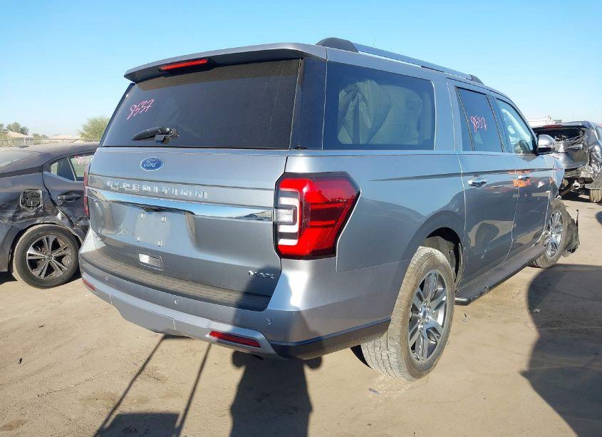 Photo 4 of 2024 Ford Expedition LIMITED MAX (VIN 1FMJK1K81REA53972)