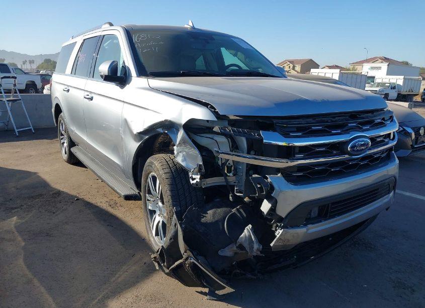 Photo 6 of 2024 Ford Expedition LIMITED MAX (VIN 1FMJK1K81REA53972)
