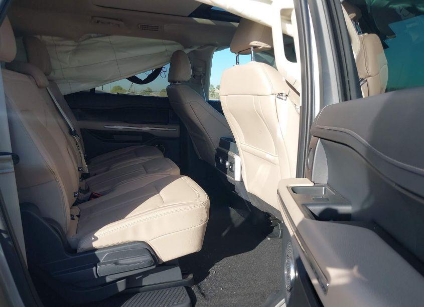 Photo 8 of 2024 Ford Expedition LIMITED MAX (VIN 1FMJK1K81REA53972)