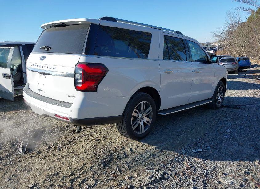 Photo 4 of 2023 Ford Expedition LIMITED MAX (VIN 1FMJK1K83PEA15432)