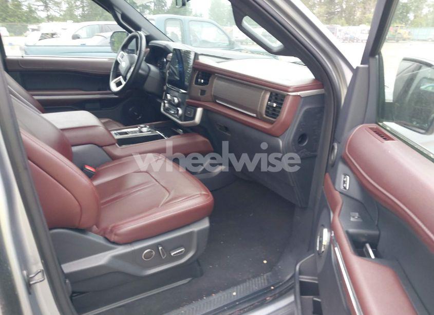 Photo 5 of 2024 Ford Expedition LIMITED MAX (VIN 1FMJK1K85REA29481)