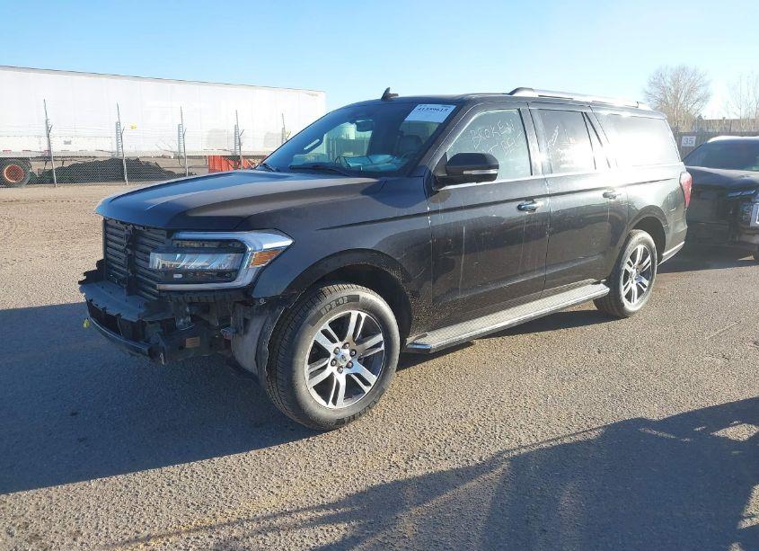 Photo 2 of 2023 Ford Expedition LIMITED MAX (VIN 1FMJK1K87PEA03414)