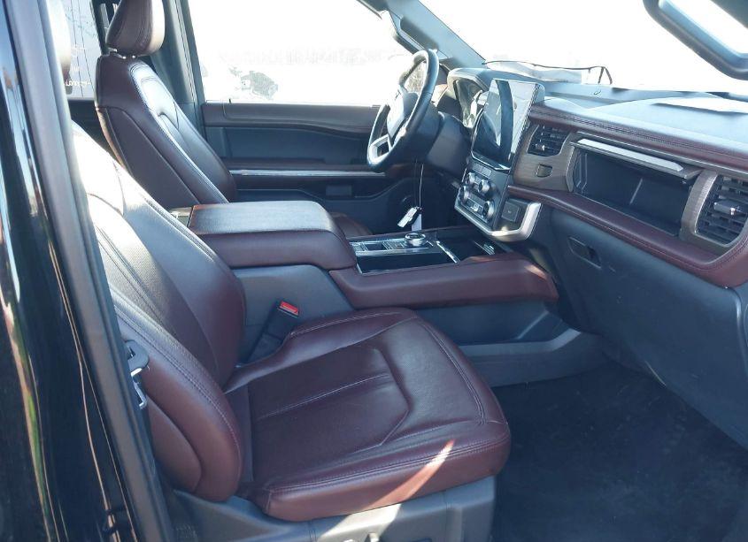 Photo 5 of 2023 Ford Expedition LIMITED MAX (VIN 1FMJK1K87PEA03414)