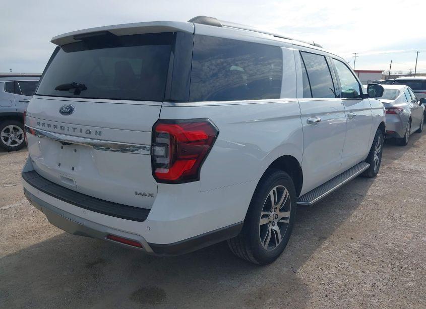 Photo 4 of 2023 Ford Expedition LIMITED MAX (VIN 1FMJK1K88PEA11702)