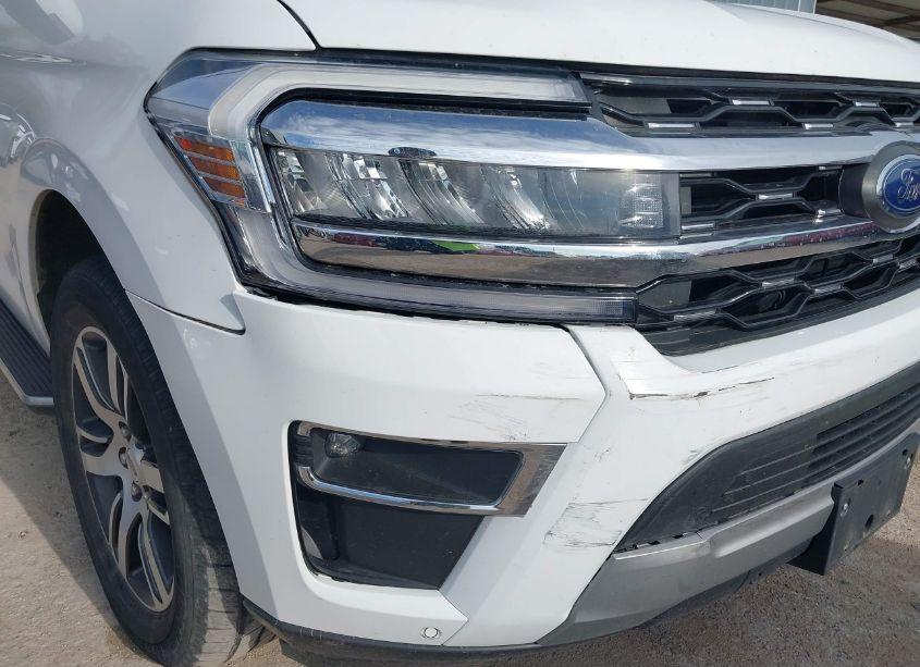 Photo 6 of 2023 Ford Expedition LIMITED MAX (VIN 1FMJK1K88PEA11702)