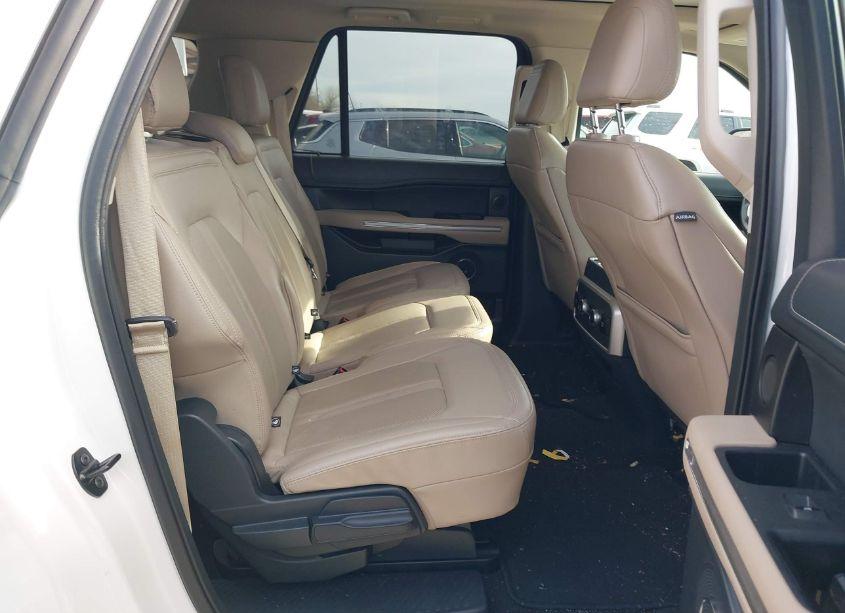 Photo 8 of 2023 Ford Expedition LIMITED MAX (VIN 1FMJK1K88PEA11702)