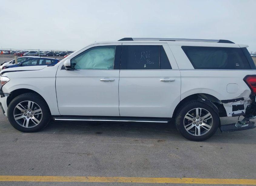 Photo 14 of 2023 Ford Expedition LIMITED MAX (VIN 1FMJK1K88PEA12297)