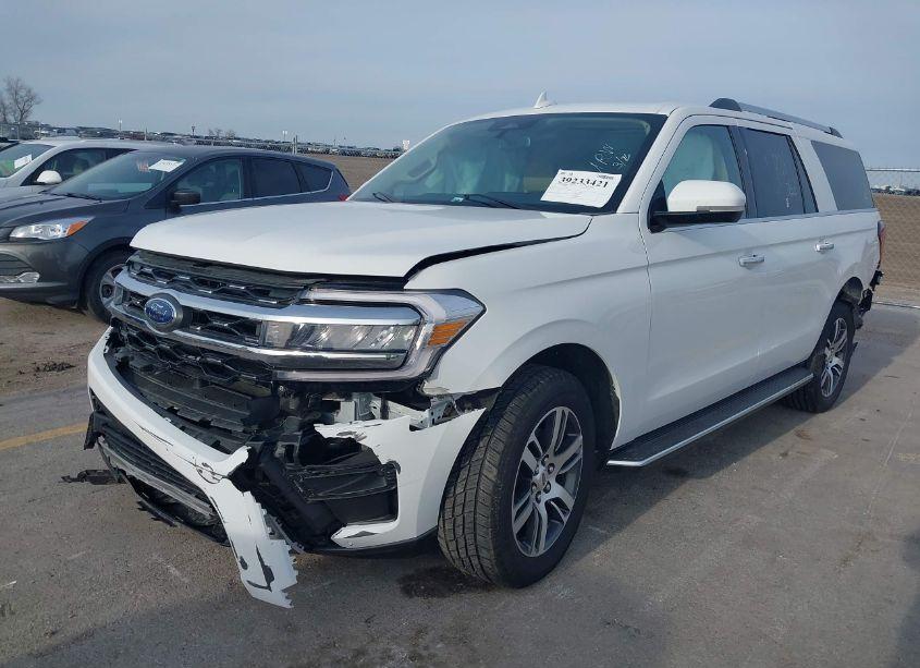 Photo 2 of 2023 Ford Expedition LIMITED MAX (VIN 1FMJK1K88PEA12297)