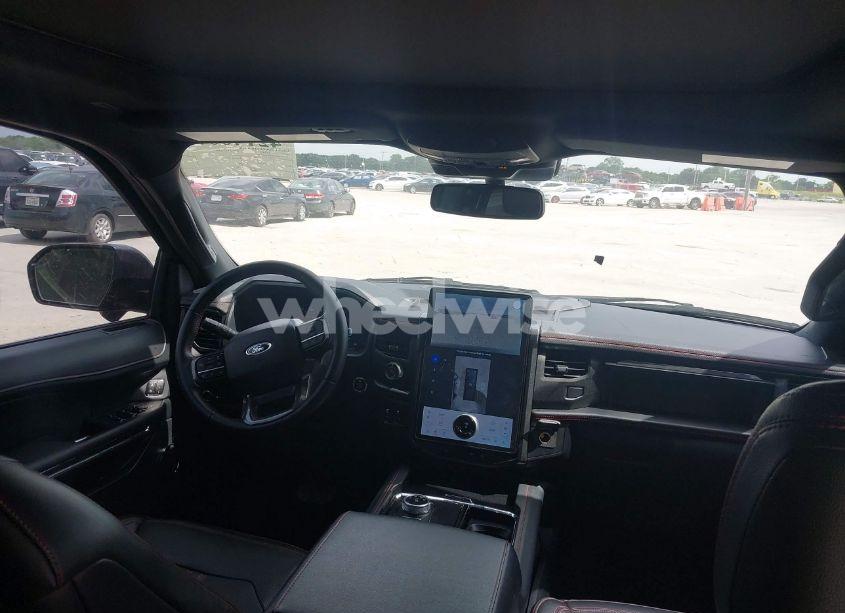 Photo 18 of 2024 Ford Expedition LIMITED MAX (VIN 1FMJK1K88REA01061)
