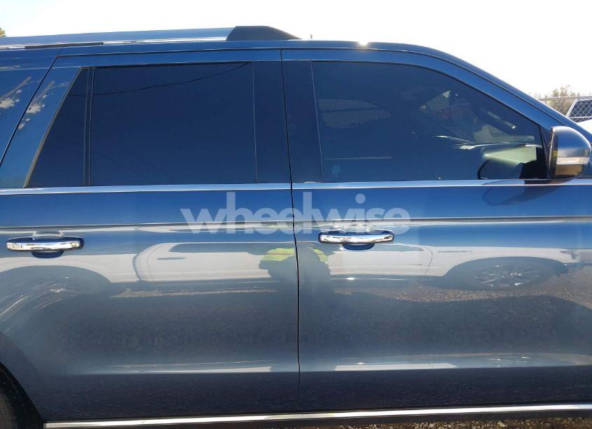 Photo 13 of 2018 Ford Expedition MAX LIMITED (VIN 1FMJK1KT1JEA07874)