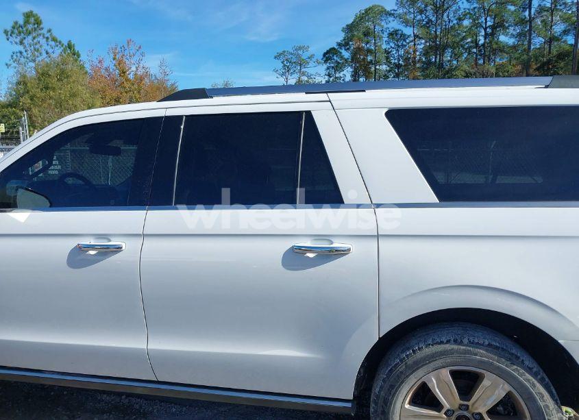 Photo 14 of 2019 Ford Expedition MAX LIMITED (VIN 1FMJK1KT1KEA19346)