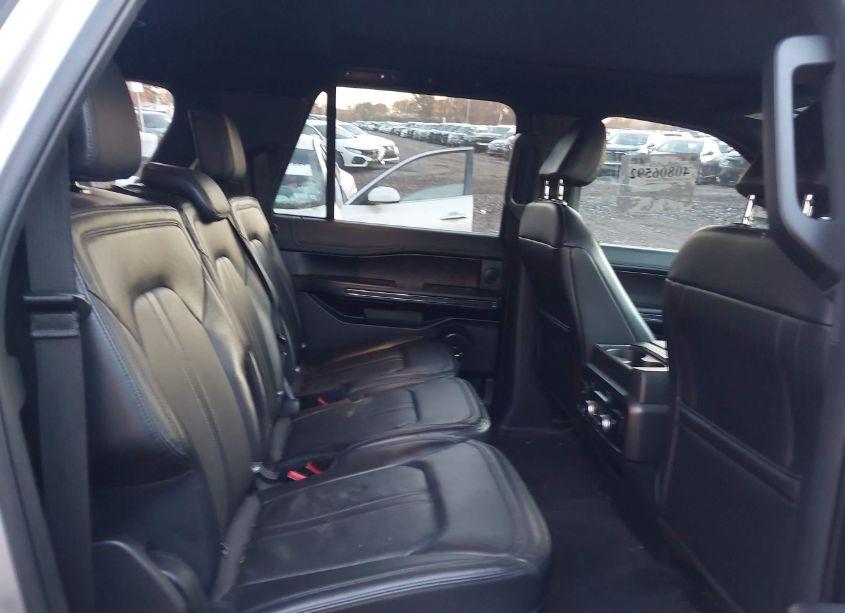 Photo 8 of 2021 Ford Expedition LIMITED MAX (VIN 1FMJK1KT1MEA25473)