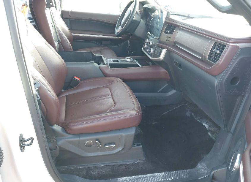 Photo 5 of 2022 Ford Expedition LIMITED MAX (VIN 1FMJK1KT2NEA29307)